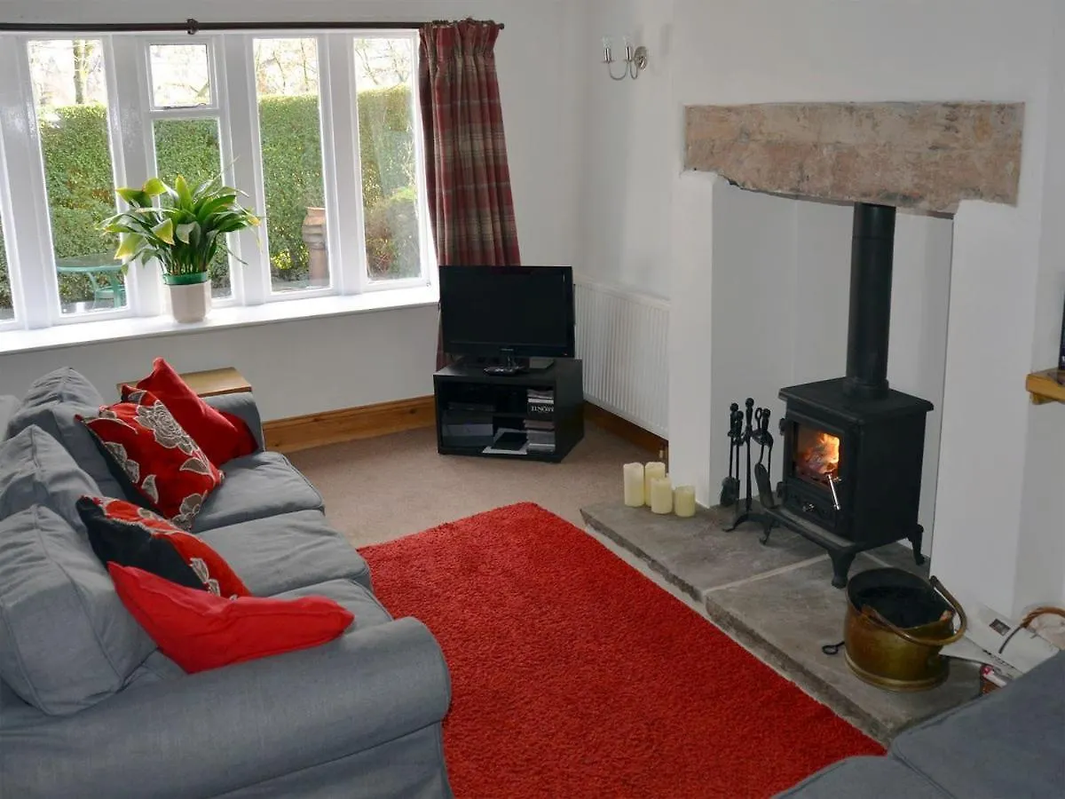 Weavers Cottage Haworth 0*,
