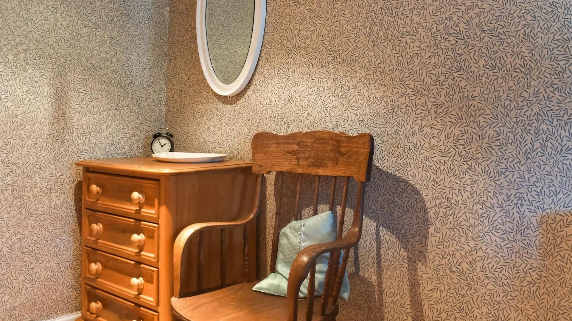 펜션 Weavers Cottage 호어스